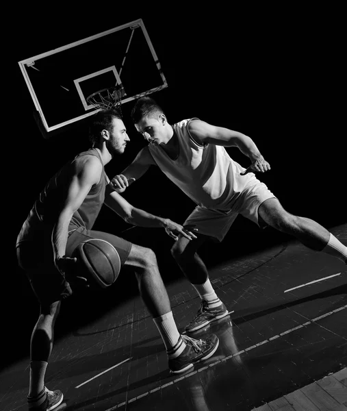 Basketbalista v akci — Stock fotografie