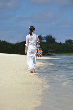 mutlu kadın zevk yaz saati