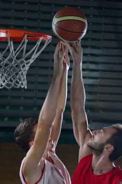 Basketbolcu iş başında