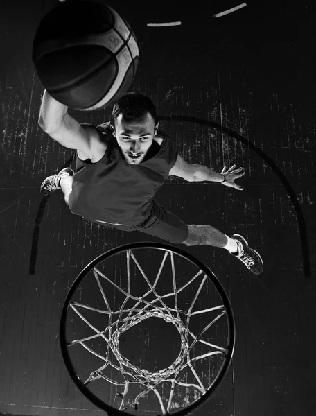 Giocatore di basket in azione — Foto Stock