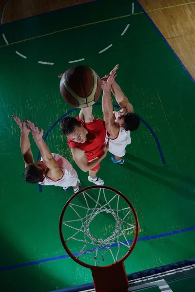 Jugador de baloncesto en acción —  Fotos de Stock