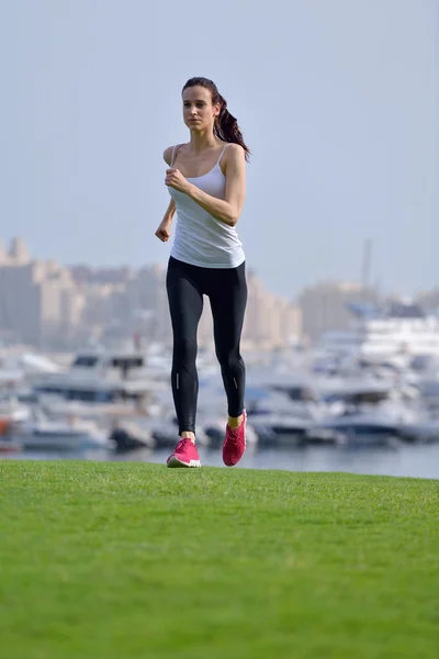 Žena na ranní jogging — Stock fotografie