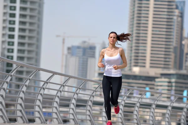 Žena na ranní jogging — Stock fotografie