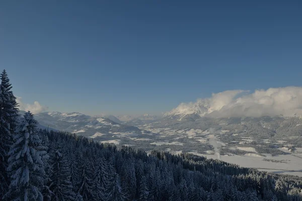 Winter mountain landscape — Stock Photo, Image