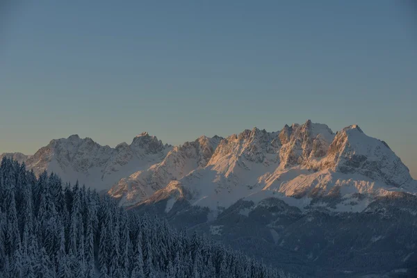 Peisaj montan de iarnă — Fotografie, imagine de stoc