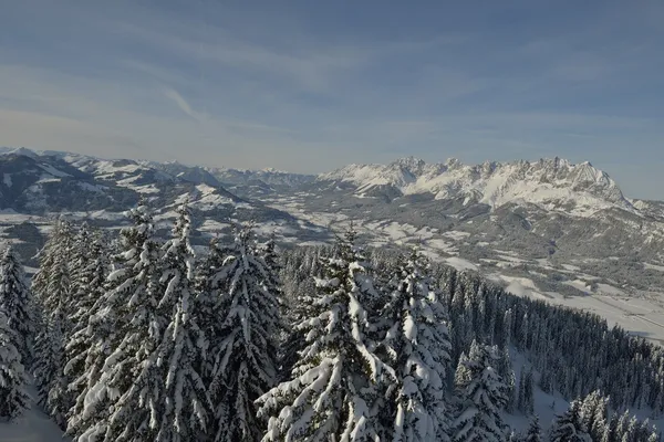 Vinterbergslandskap — Stockfoto