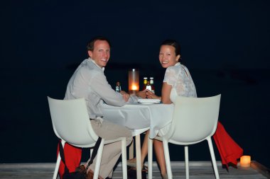 Romantik Çift açık akşam yemeği