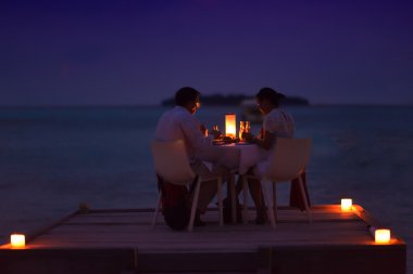 Romantik Çift açık akşam yemeği