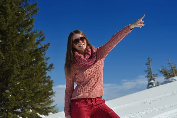 Happy woman at winter — Stock Photo, Image