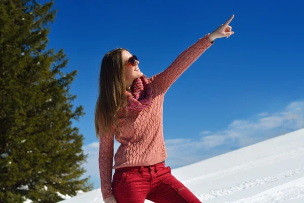 Happy woman at winter — Stock Photo, Image