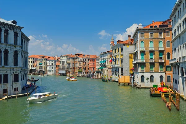 Venedig, vy från Rialtobron. Italien. — Stockfoto