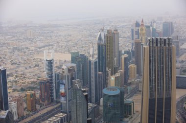 Dubai şehir silüetinin