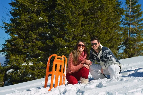 Família em neve fresca — Fotografia de Stock