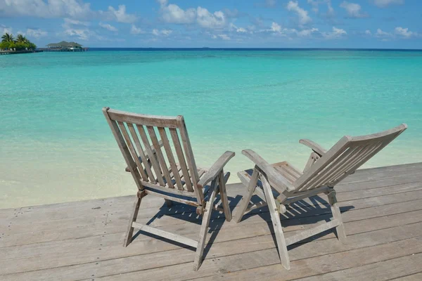 Chaises de plage tropicales — Photo