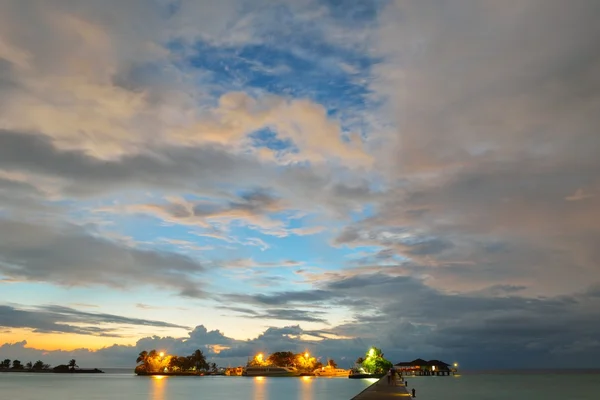 Ville con acqua tropicale — Foto Stock