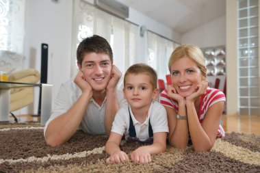Aile evde.
