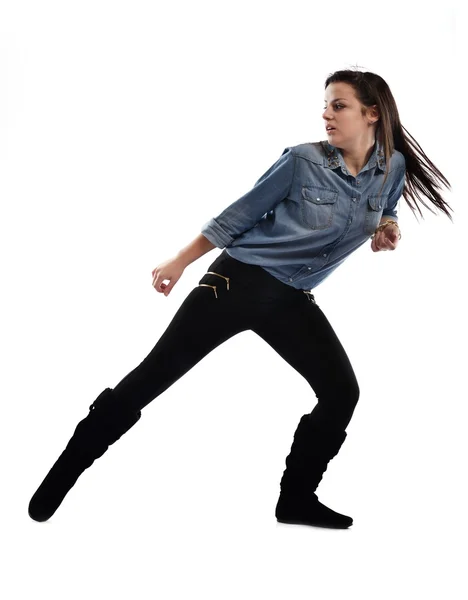Mujer joven bailando —  Fotos de Stock