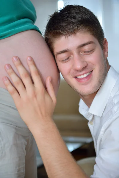 Embarazo familiar — Foto de Stock