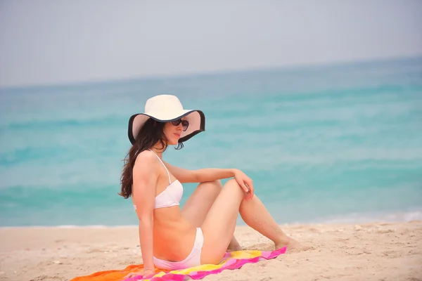 Woman at summer vacation — Stock Photo, Image