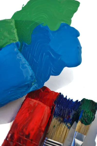 Pinsel und Farbe — Stockfoto