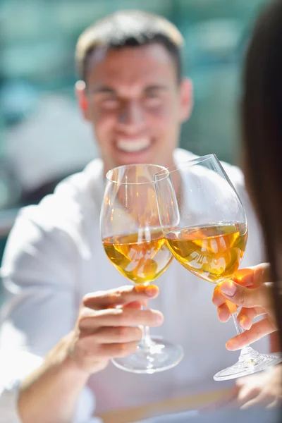 Par som äter lunch — Stockfoto