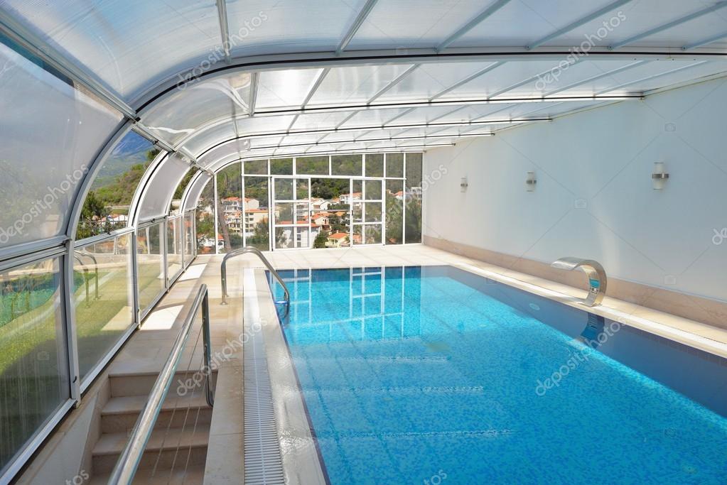 Schwimmbad — Stockfoto © .shock #44851075 Schwimmbad — Stockfoto © .shock #44851075