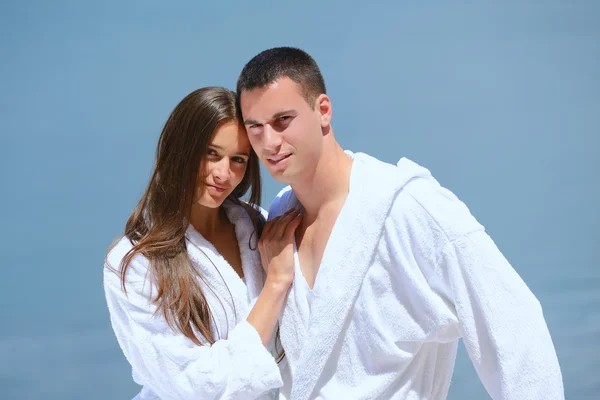 Pareja retrato al aire libre —  Fotos de Stock