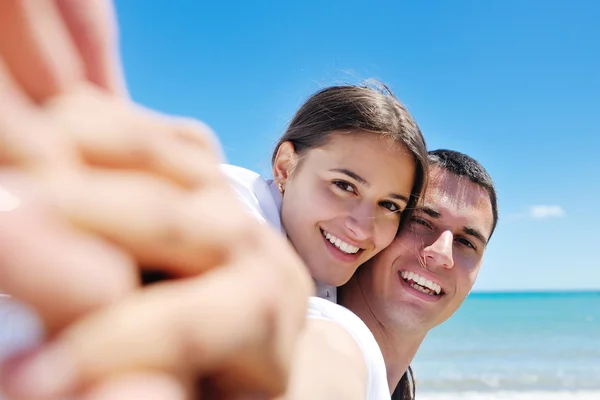 Couple at beach Royalty Free Stock Images