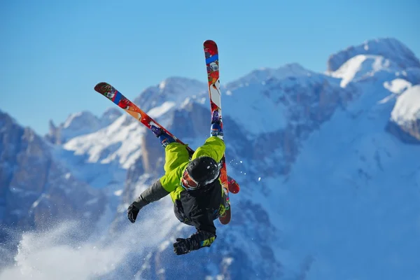 Skier — Fotografie, imagine de stoc