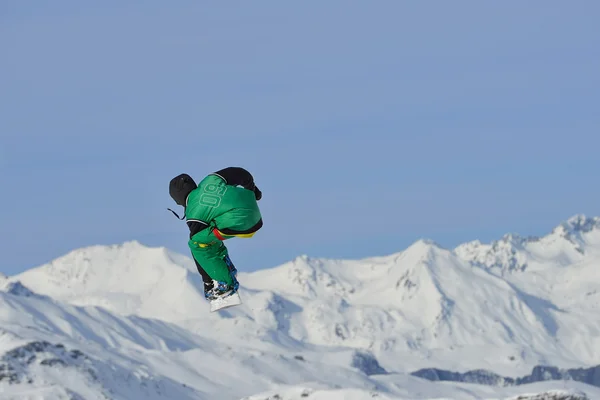 Snowboardåkare — Stockfoto