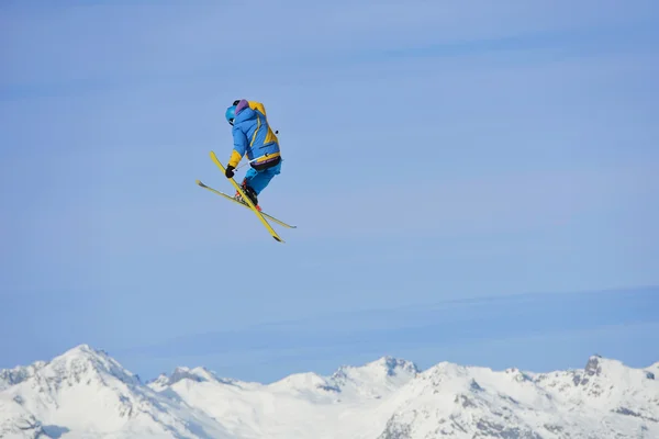 スキー — ストック写真