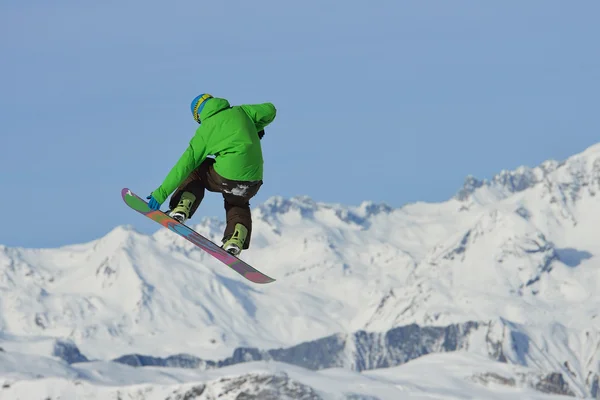 Snowboardåkare — Stockfoto