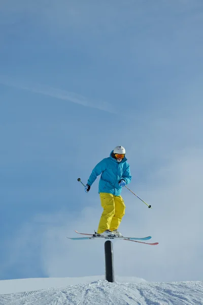 Skier — Stock Photo, Image