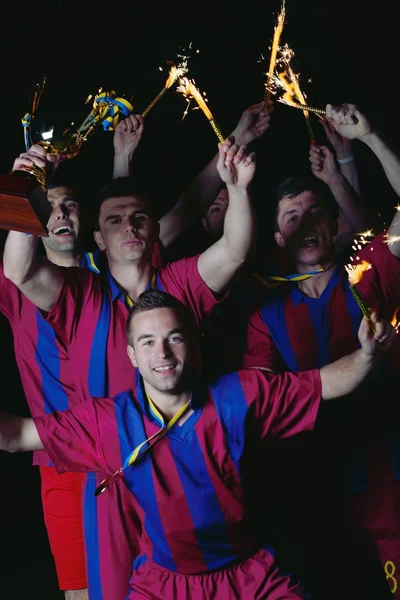 Giocatori di calcio che celebrano la vittoria — Foto Stock