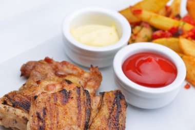 fırında patates ve et