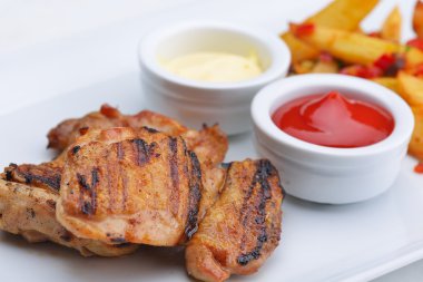 fırında patates ve et