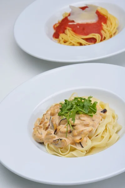 Spaghetti with Mussels — Stock Photo, Image