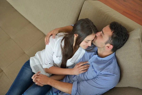 Couple relax at home — Stock Photo, Image