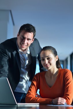 İş adamları toplantıda