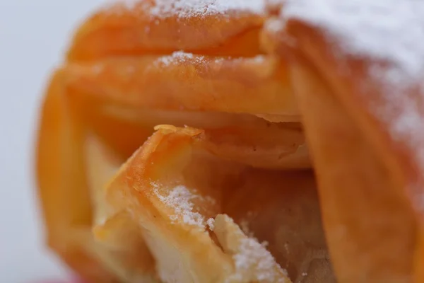 Яблучний пиріг турецький десерт — стокове фото