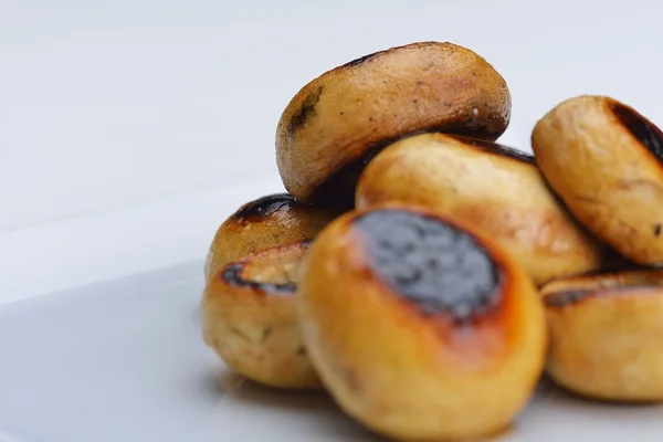 Grilled mushrooms — Stock Photo, Image