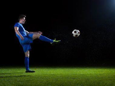 futbol oyuncusu