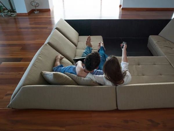 Relaxed young couple — Stock Photo, Image