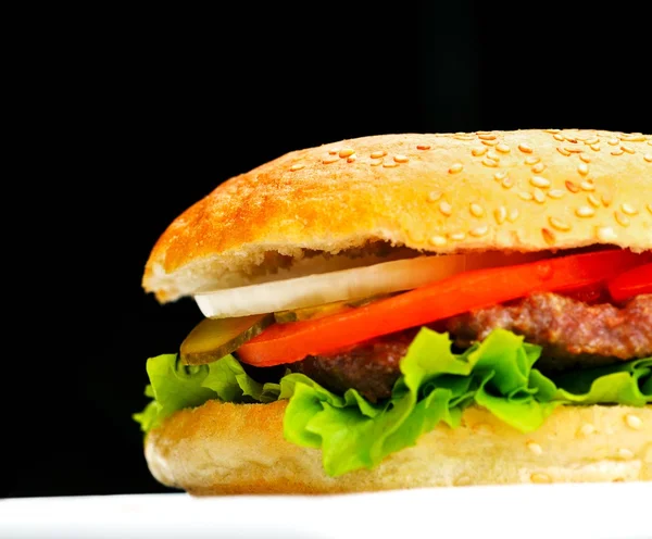 Hamburger en gros plan — Photo
