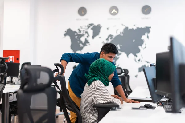 Multiethnic Startup Business Team Arabian Woman Wearing Hijab Meeting Modern — Zdjęcie stockowe