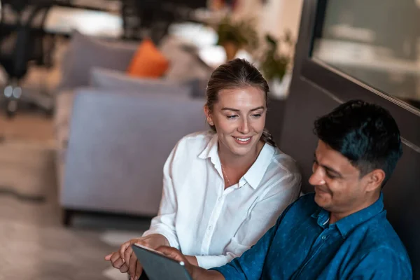 Multiethnic Business People Man Female Colleague Working Together Tablet Computer — Stock Photo, Image