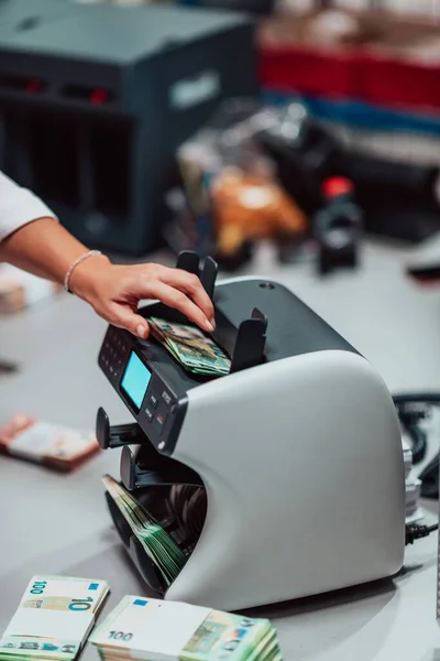 Bank Employees Using Money Counting Machines While Sorting Counting Paper — Foto Stock