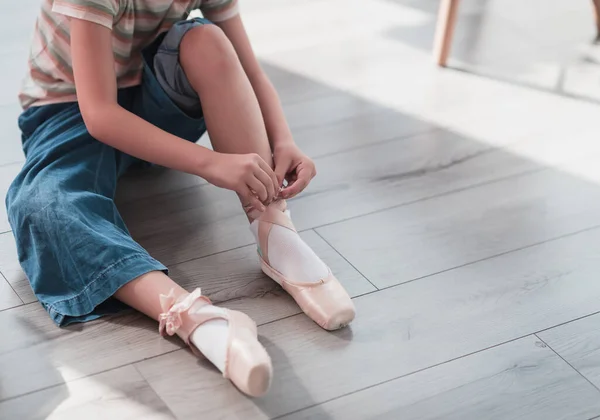 Little Girls Getting Ready Ballet Lessons High Quality Photo — Stockfoto