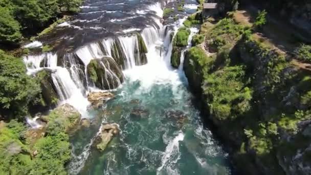 Fast Extreme Dive Flight Epic Waterfall Exotic Una River Aerial — Stok Video