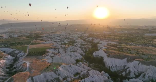 Aerial Cinematic Drone View Colorful Hot Air Balloon Flying Cappadocia — Video Stock